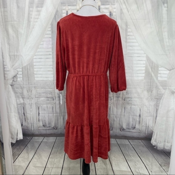 Moa Moa Plus Size 1X Red Corduroy Dress V Neck 3/4 Sleeve Pullover Fit & Flare - Picture 6 of 9